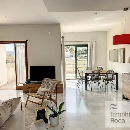 Appartement Adosado Con Piscina Y Vistas Al Mar